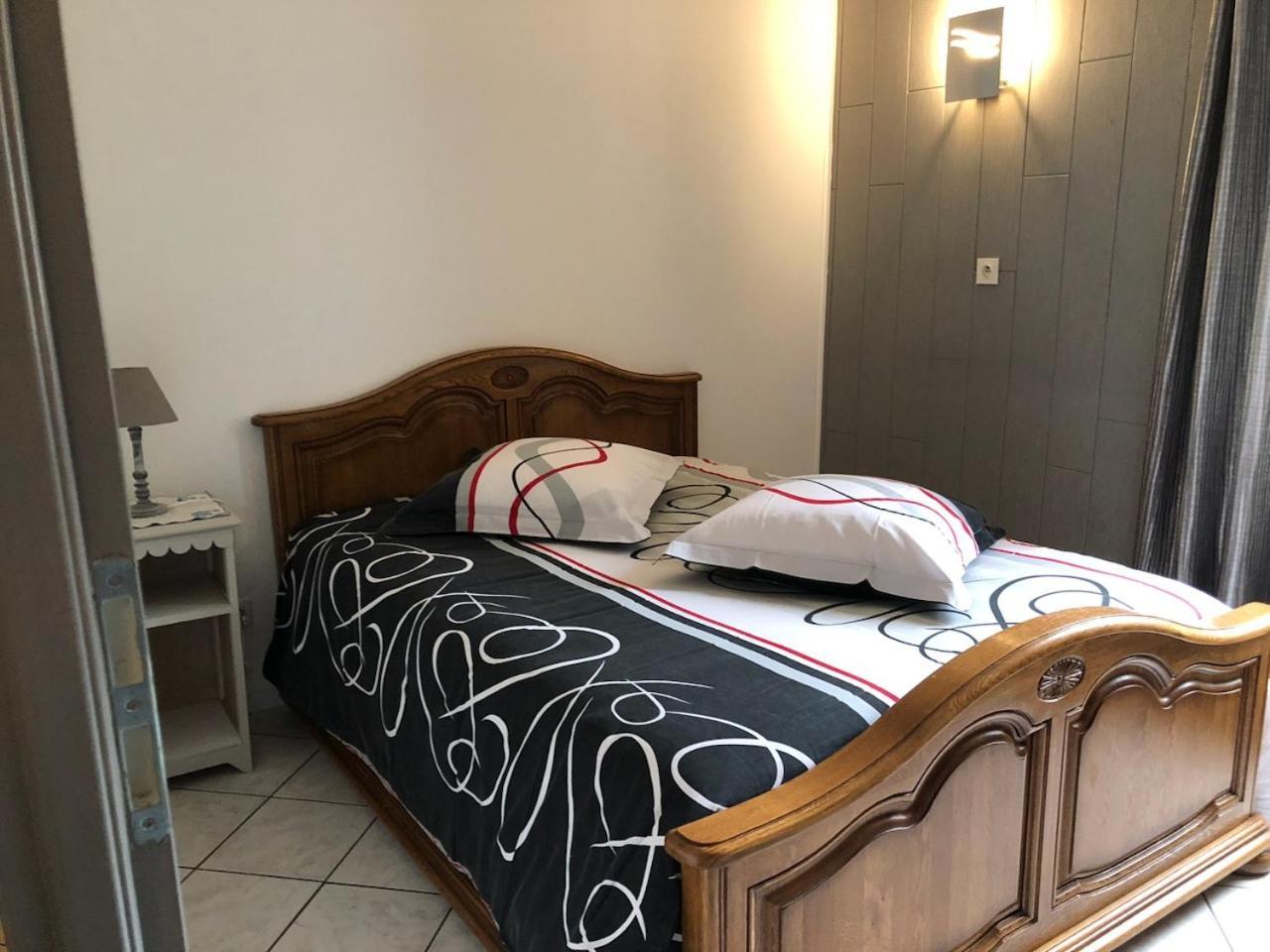 Aux Berges Du Doubs Bed & Breakfast Ougney-Douvot Eksteriør bilde